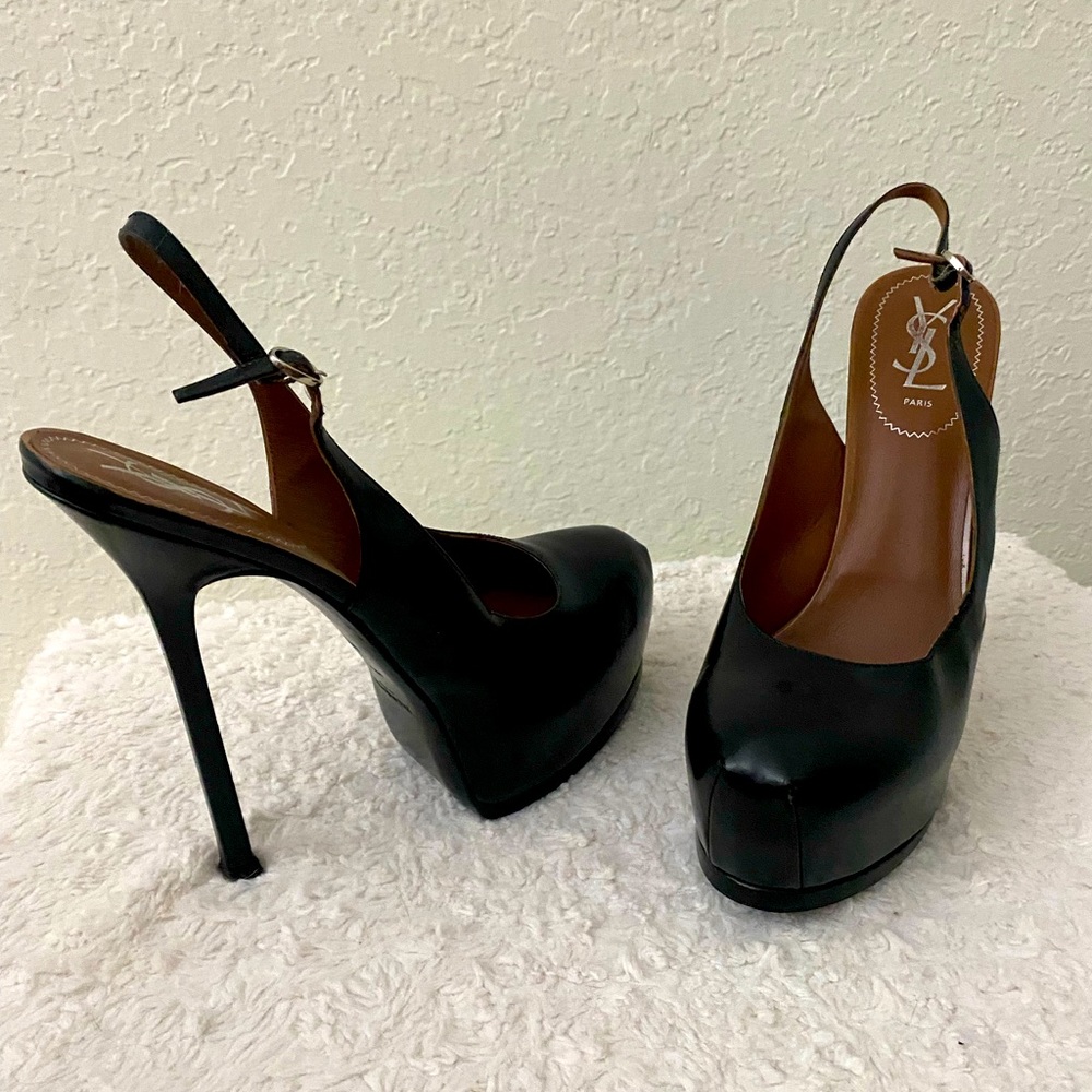 Yves Saint Laurent Tribtoo Slingbacks